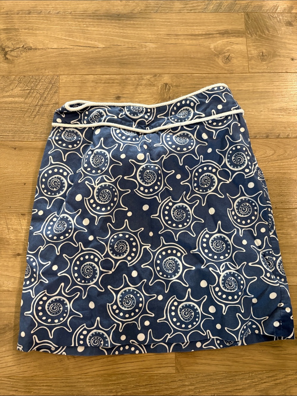 Vineyard Vines Navy and White Paisley A-Line Skirt